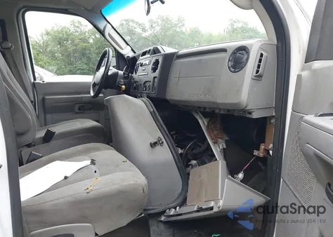 2014 Ford E-250 Commercial z USA, uszkodzony, nr VIN 1FTNE2EW2EDA95726